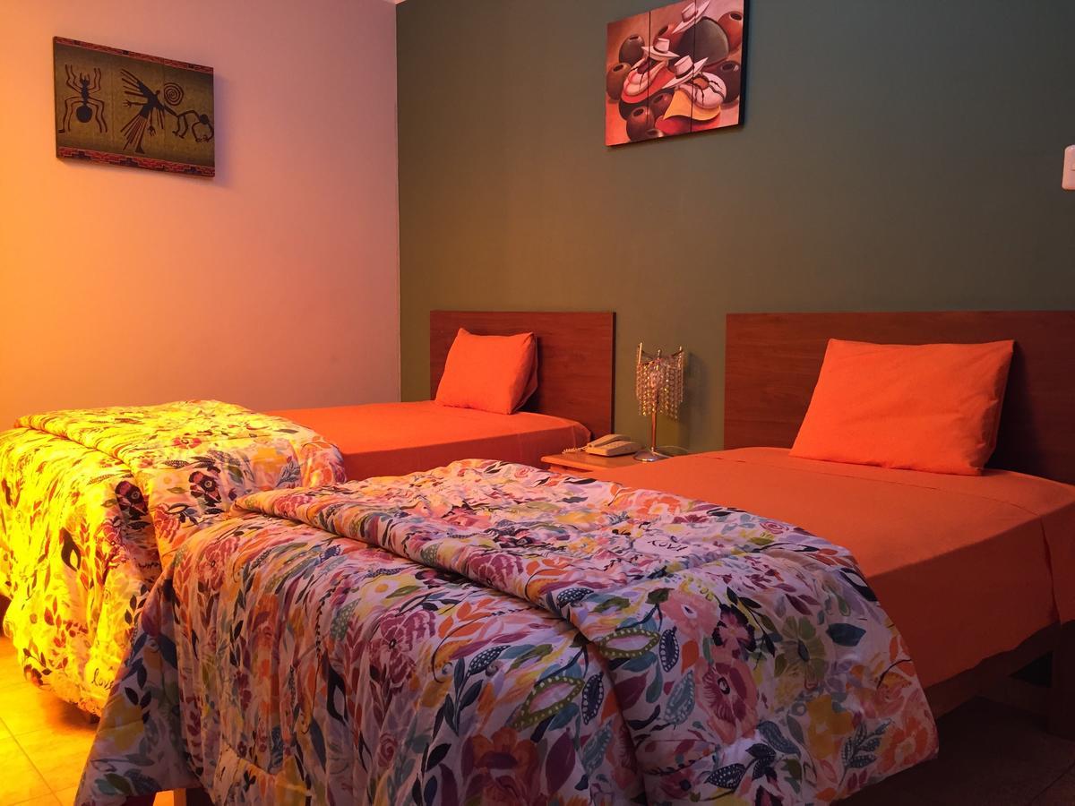 Hostal Rodinn Gobernadora Bagian luar foto