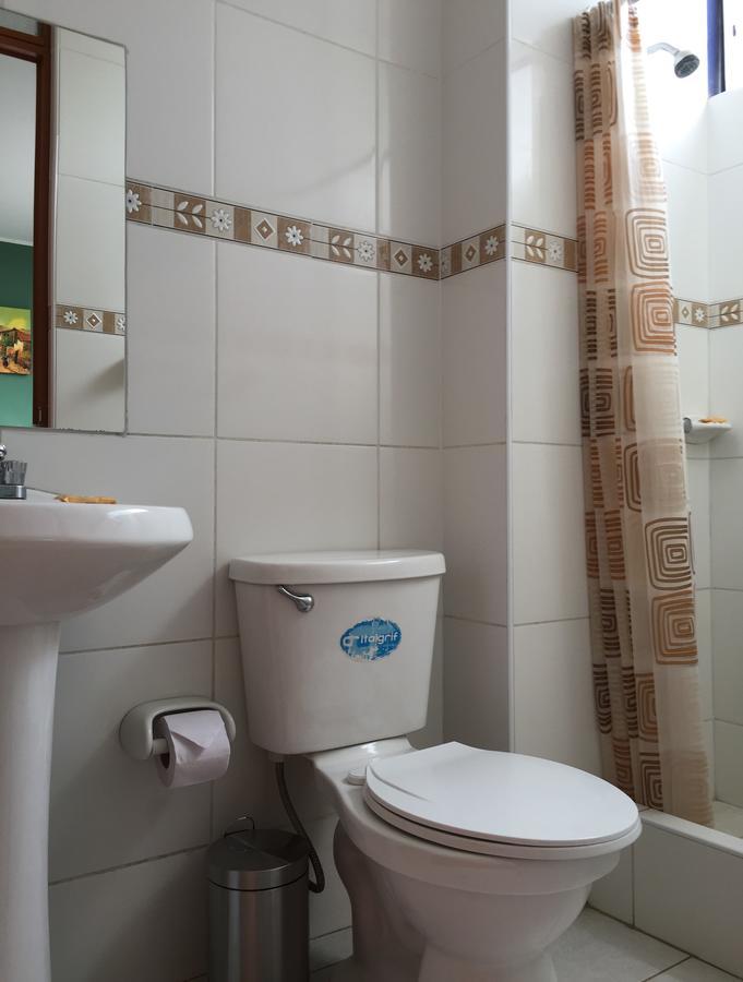 Hostal Rodinn Gobernadora Bagian luar foto
