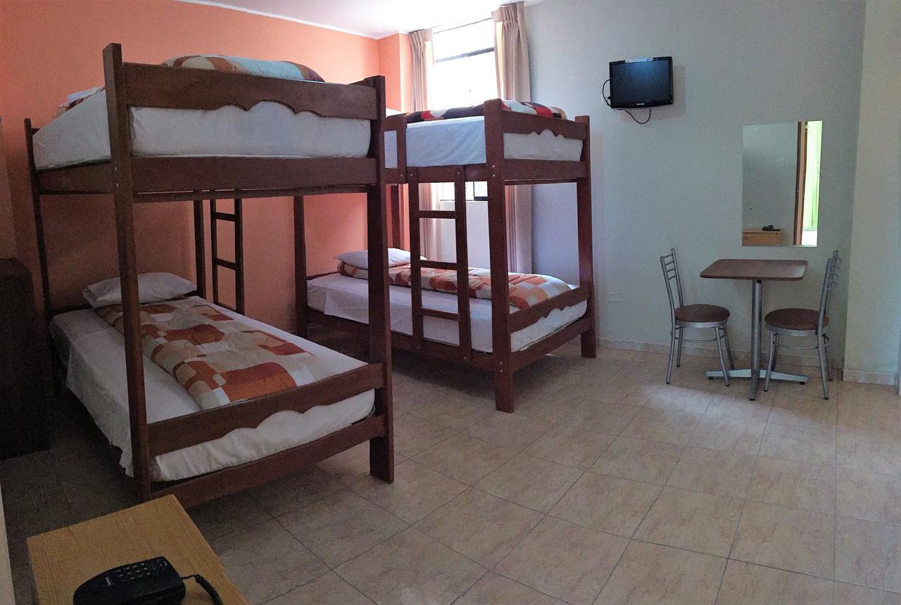 Hostal Rodinn Gobernadora Bagian luar foto