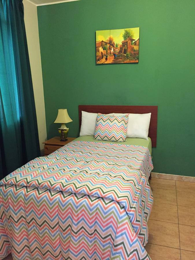 Hostal Rodinn Gobernadora Bagian luar foto